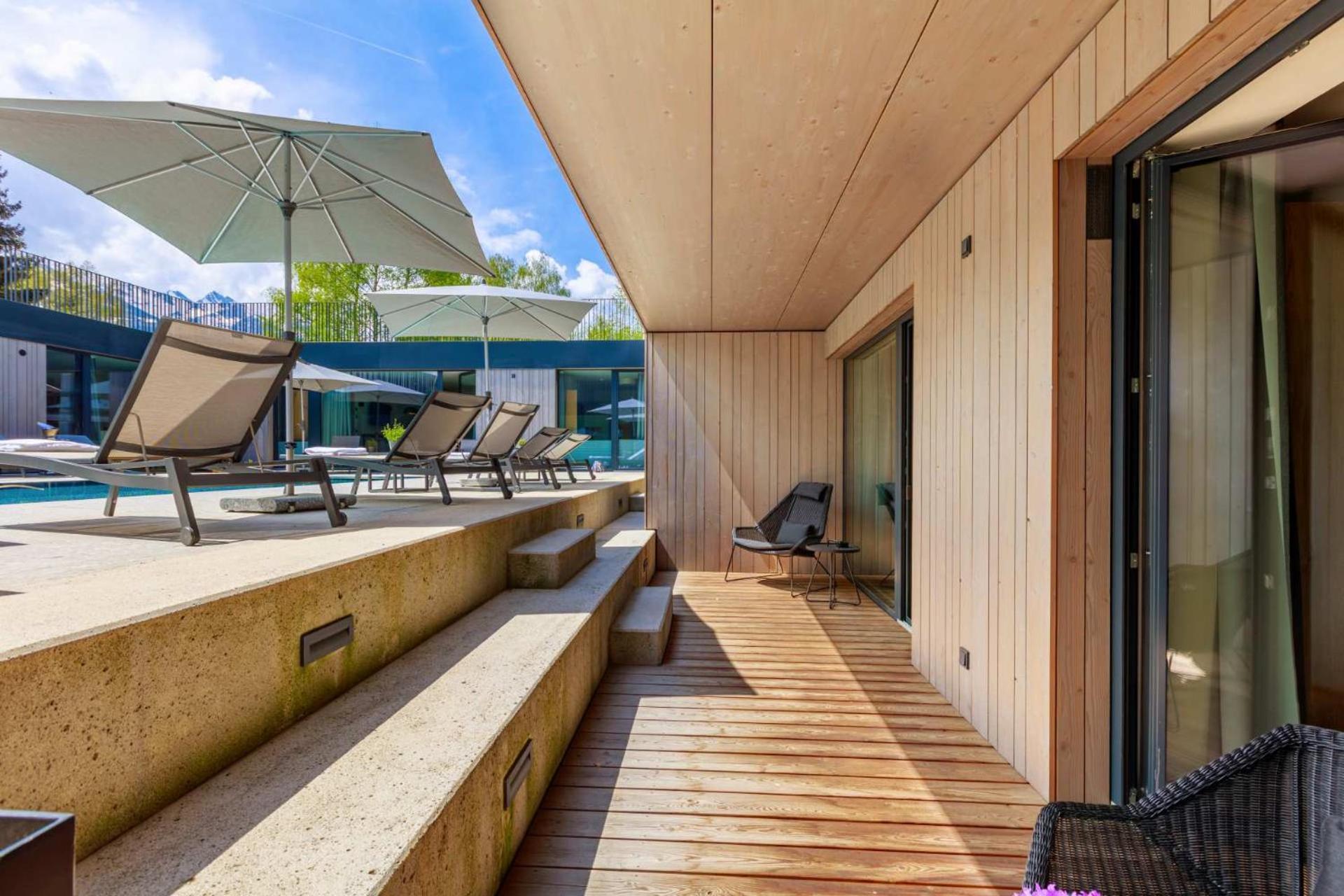 Emma Deluxe Aparthotel Mit Beheizten Aussenpool Direkt Beim Skibus Piesendorf Room photo